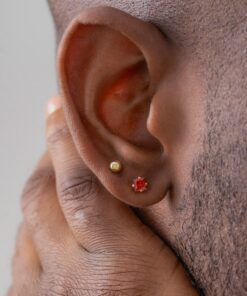 Aretes circonia cuadrada rojo en oro laminado 18K Piangere brillantes