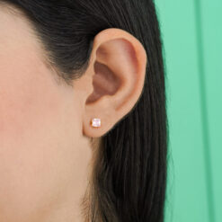 Aretes circonia cuadrada rosa en oro laminado 18K Piangere delicados