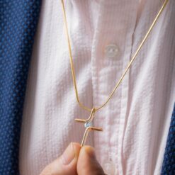 Dije cruz con circonia 4cm en oro laminado 18K Piangere elegante