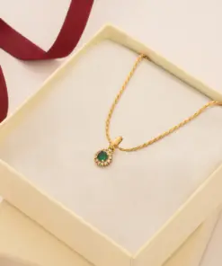 Dije royal green 8mm en oro laminado 18K Piangere elegante