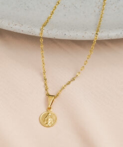 Dije virgen milagrosa en oro laminado 18K Piangere
