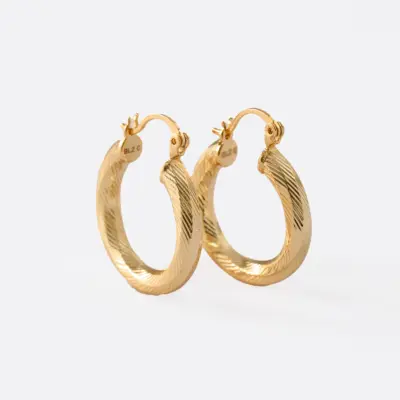 Arete For Love Piangere