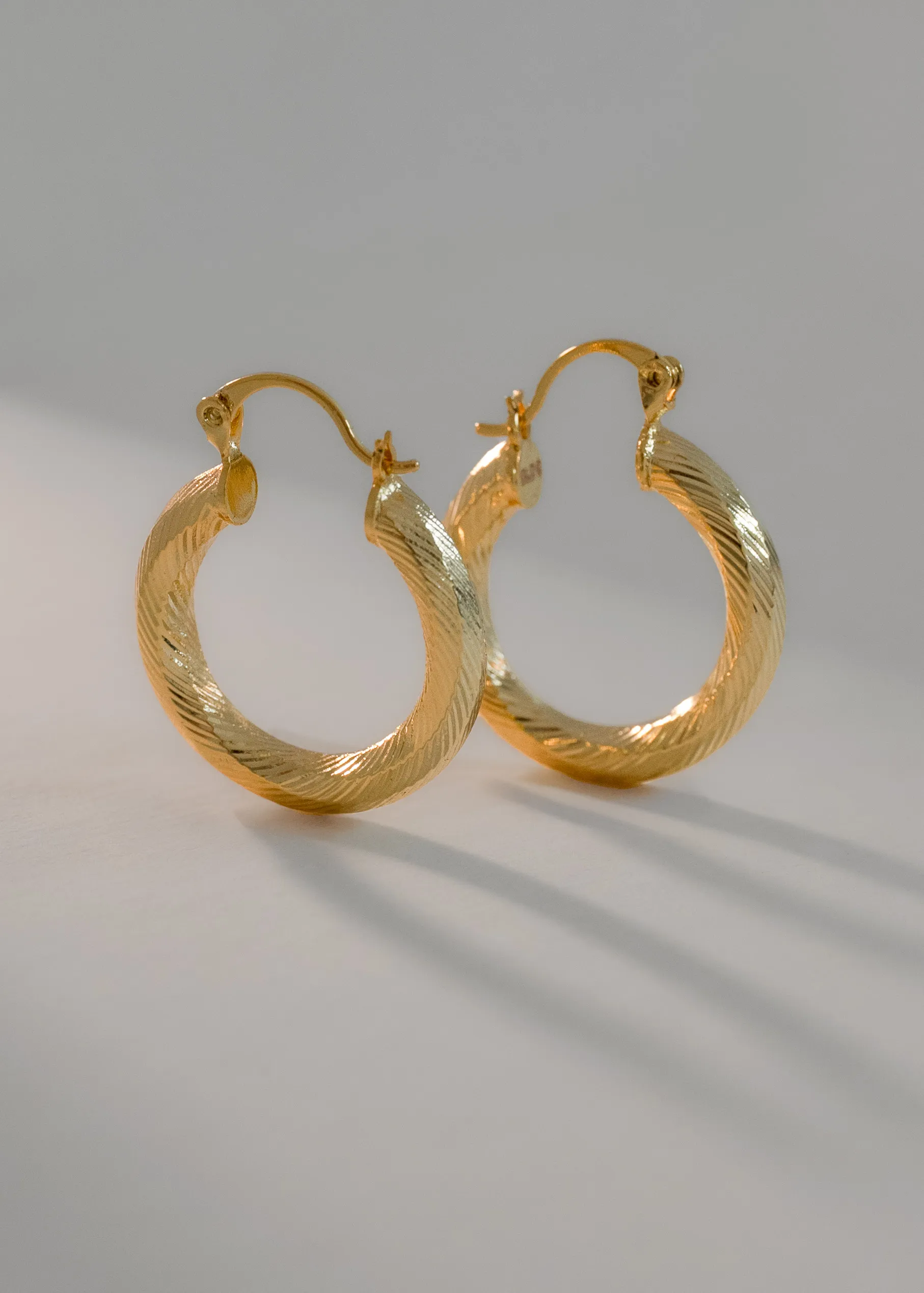 Arete For Love Piangere - Image 3
