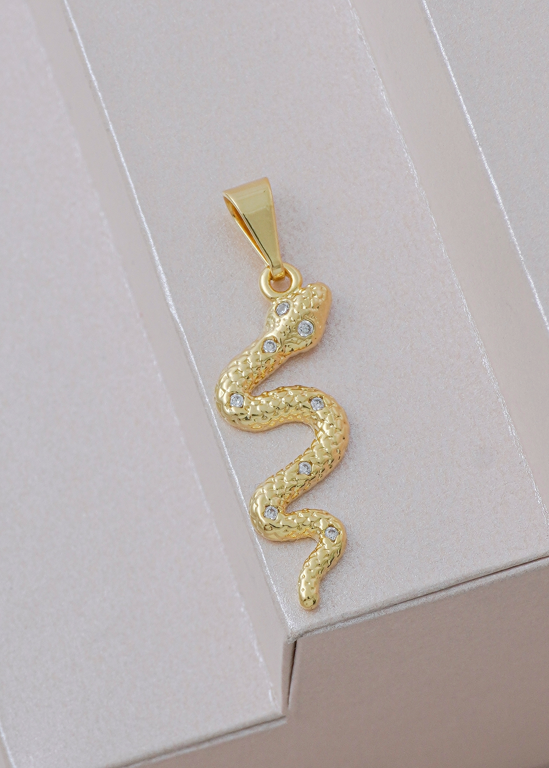 Dije Serpiente Cristal Piangere - Image 3